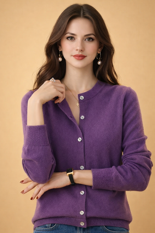 Cardigan in Maglia con Girocollo e Bottoni